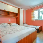 Zora-1 By Interhome Apartamento