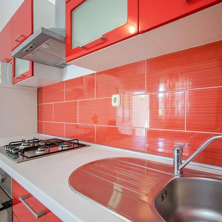 Zora-1 By Interhome Lopar