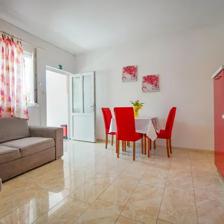 Apartament Zora-1 By Interhome *